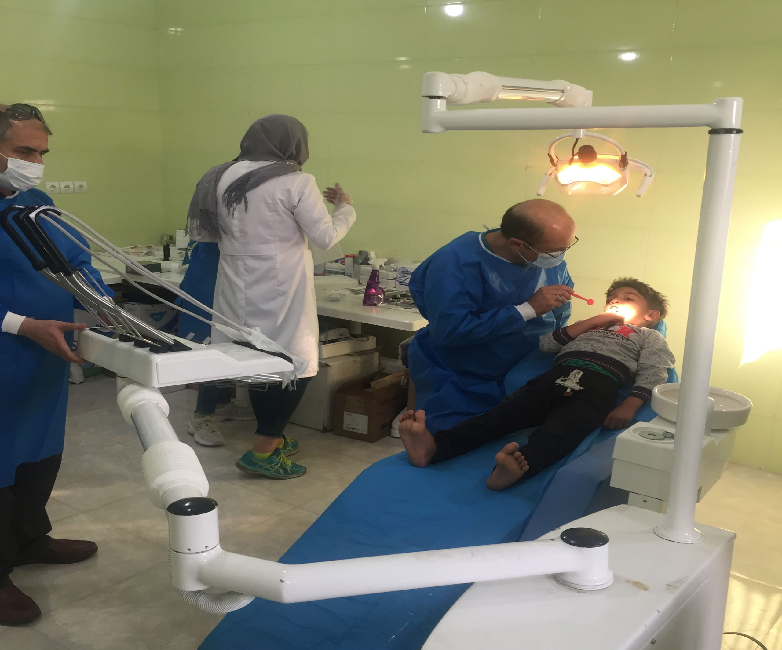افتتاح مرکز دندانپزشکی جزیره لاوان در دومین روز از ایام مبارک دهه فجر
